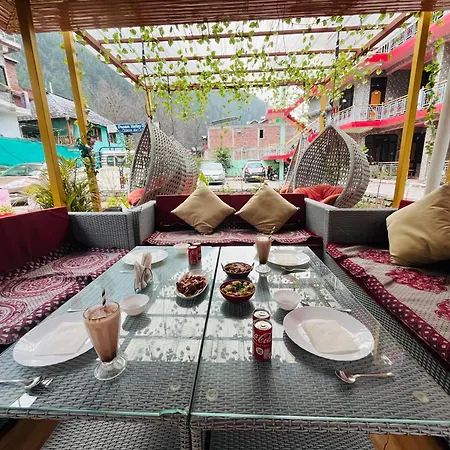 Hotel Dream Valley Kasol #Near Mall Road #River View #Parking #Gaming Zone #Open Terrace #Restaurant Exterior photo