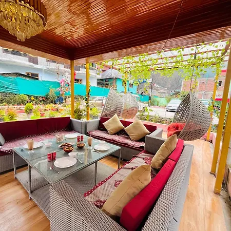 Hotel Dream Valley Kasol #Near Mall Road #River View #Parking #Gaming Zone #Open Terrace #Restaurant Exterior photo