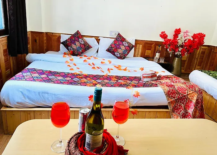 Hotel Dream Valley Kasol #Near Mall Road #River View #Parking #Gaming Zone #Open Terrace #Restaurant