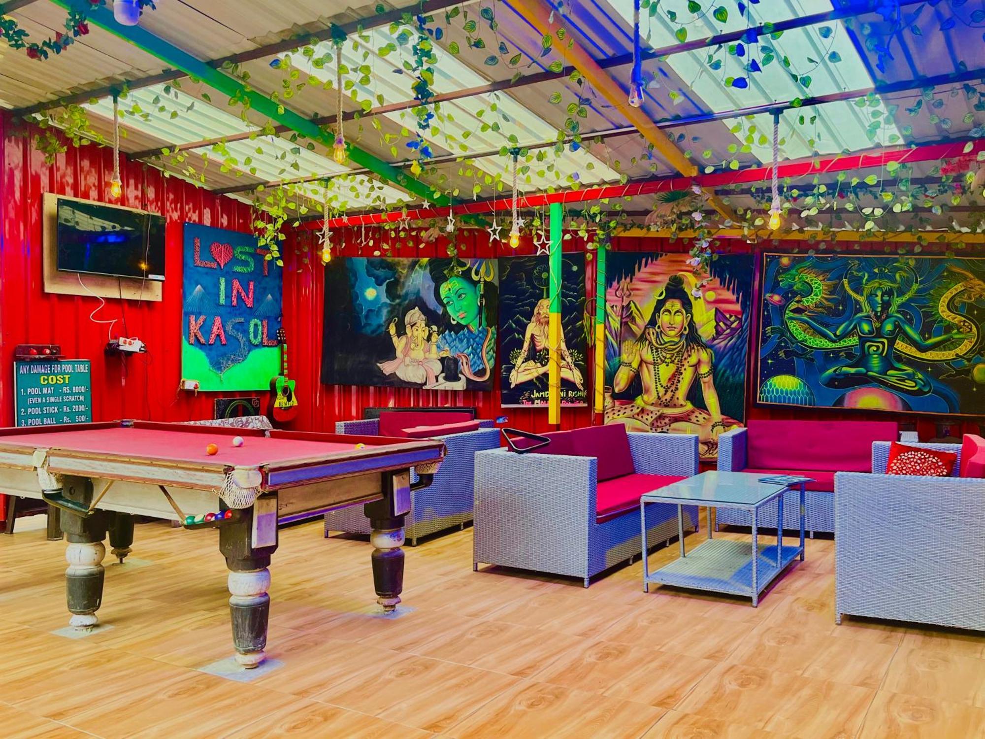 Dream Valley #near Mall Road #river View #parking #gaming Zone #open Terrace #restaurant
