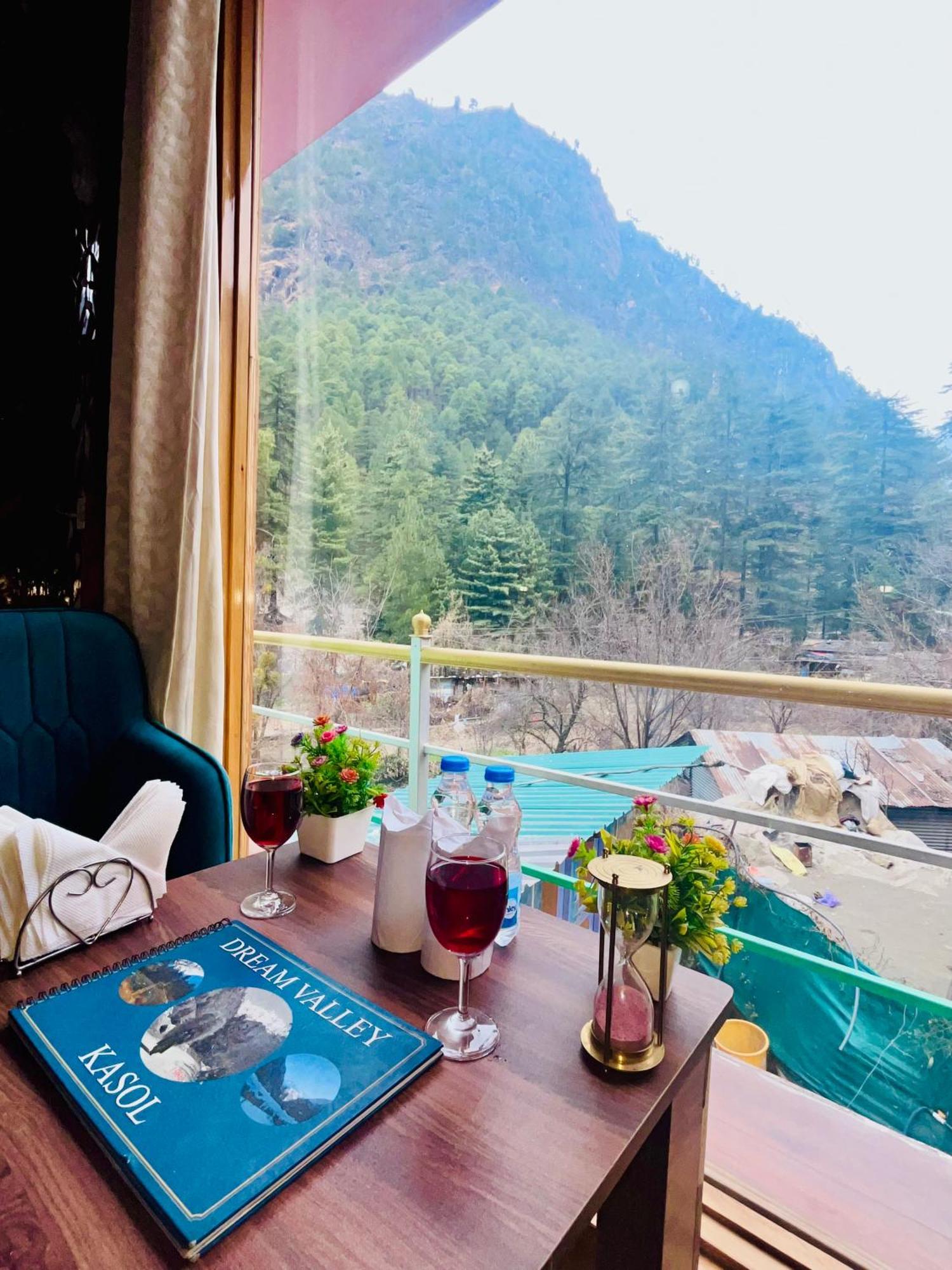 Dream Valley #near Mall Road #river View #parking #gaming Zone #open Terrace #restaurant Homestay Kasol