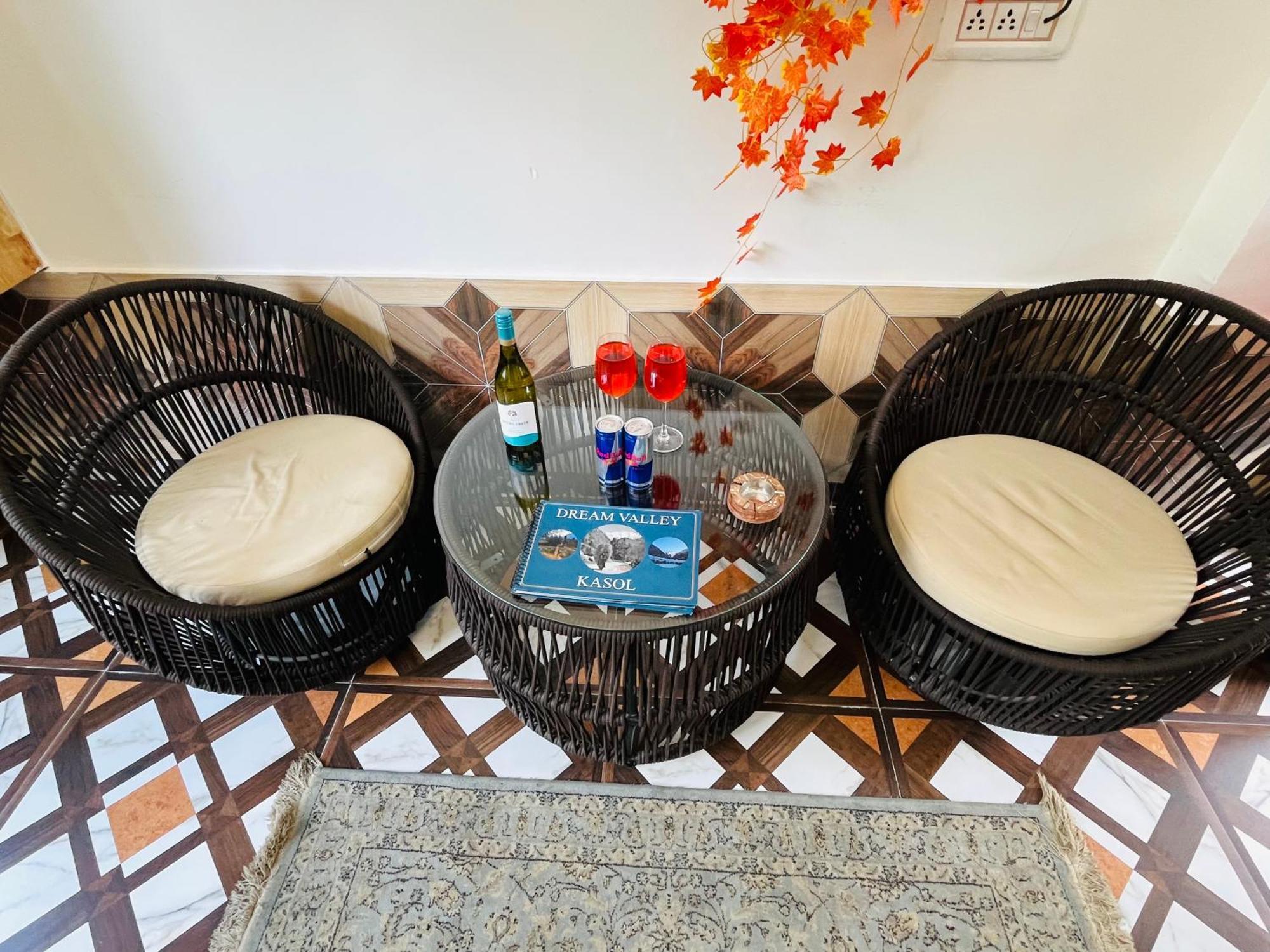 Dream Valley #near Mall Road #river View #parking #gaming Zone #open Terrace #restaurant *